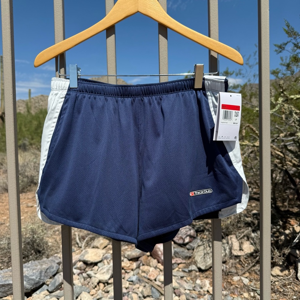 ⬇️💲Nike NWT Men's Blue and White Athletic Shorts
